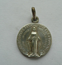 Ancienne MEDAILLE religieuse SAINTE VIERGE MARIE conçue sans péché en métal