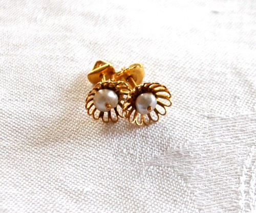 Boucles oreille fleurs et - d'oreille,