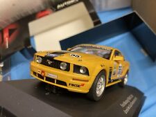 1/24 ford mustang 2005 Fr500c autoart slot racing voiture circuit électrique