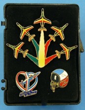 COFFRET 3 PIN'S   5 ALPHA JETS