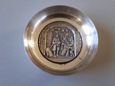 coupelle en métal argenté 