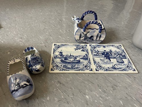 Delfts holland hand painted - hand,