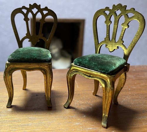 Paire chaises miniatures - chaises,