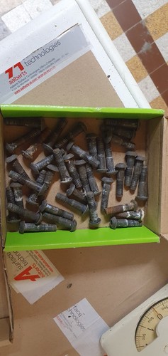Lot vis m8x35 tete bombee - 70,