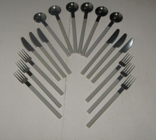 18 couverts vintage Air France designer Raymond Loewy manche gris