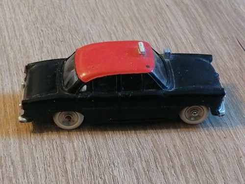 Jouet ancien voiture dinky - jouet,