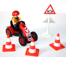 PLAYMOBIL SPECIAL 4759 ENFANT AVEC KART ROUGE KARTING COMPLET