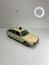 Voiture ambulance Citroen GS vintage année 80 marque jouet Mont Blanc