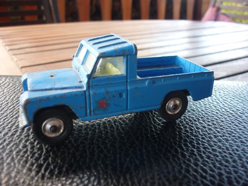 Corgi toys land rover 109 - corgi,