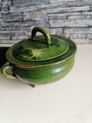 Petite coquelle poterie - petite, terre