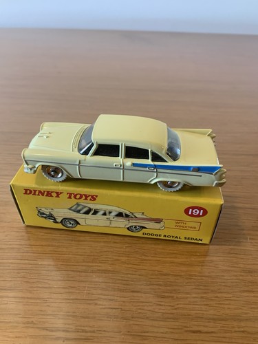 Dinky toys atlas dodge - dinky, royal