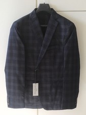 NEUVE – 62 % ! Veste