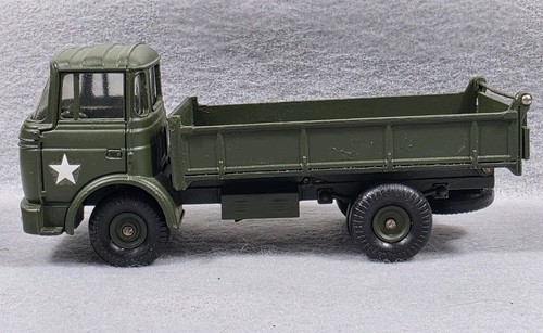 Repainted dinky toy berliet - dinky,