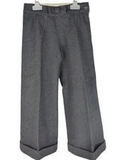 CHRISTIAN DIOR MAGNIFIQUE PANTALON EN LAINE GRIS POUR ENFANT TAILLE 6 ANS