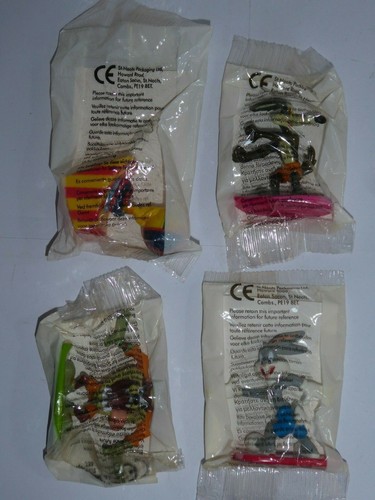 Lot 4 figurines - :,
