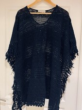 Poncho noir (crochet) Zara 