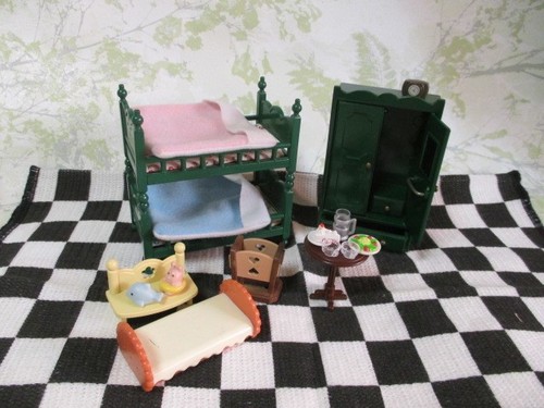 Sylvanian families green - sylvanian,