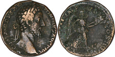 ROME - Sesterce - COMMODE - 183 AD - Victoire portant trophée - TRES RARE