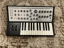 Moog Sub Phatty Keyboard