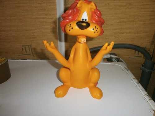 Pouet delacoste lion loeki - pouet,