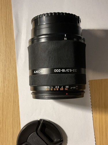 Objectif sony 200 - 18-200, f3,5-6,3