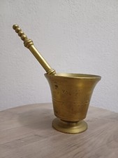 Ancien mortier d’apothicaire