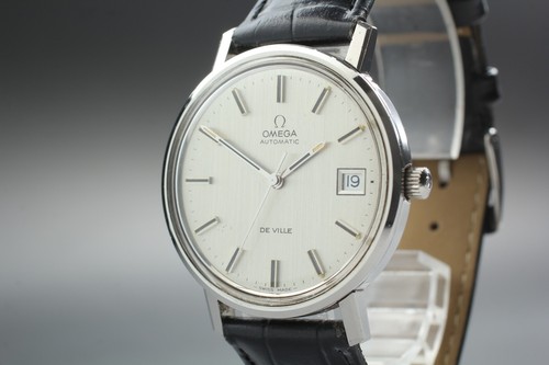 Presque comme neuf - omega, de