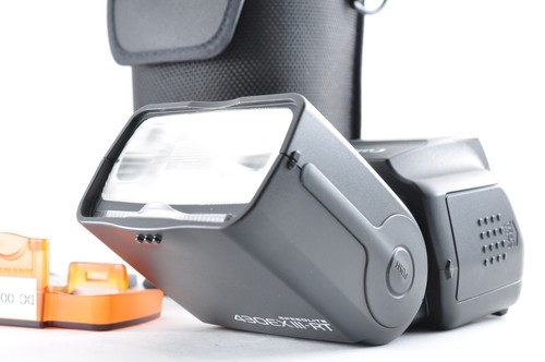 Appareil photo canon - photo, speedlite