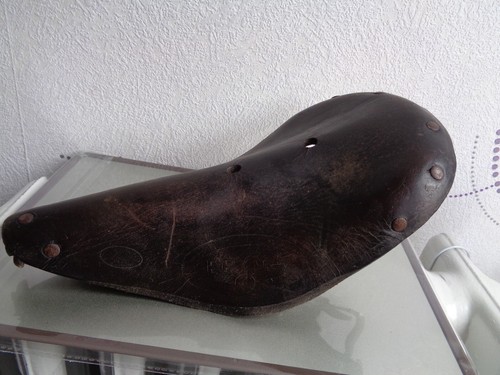 Ancienne selle velo - ancienne, en