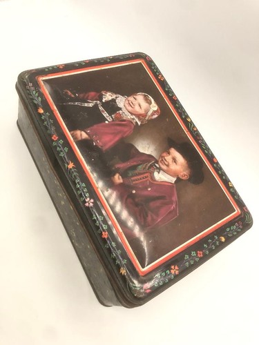 Ancienne boîte métal - boîte, en