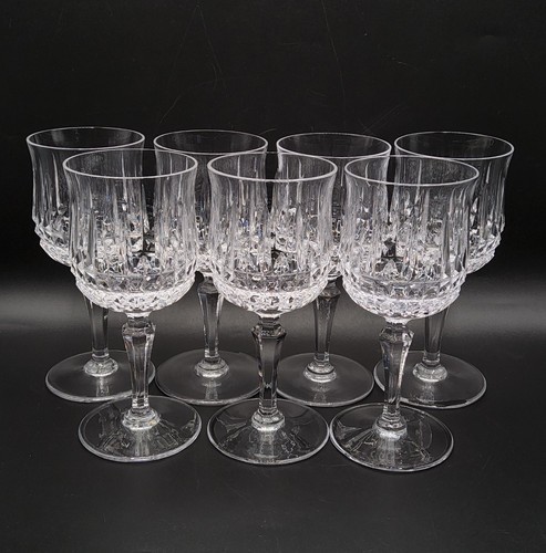 Service sept verres - sept, eau