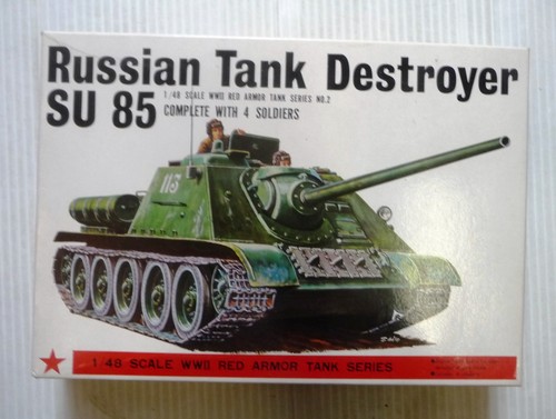Maquette bandai russian tank - maquette,
