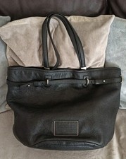 Sac à main Marc Jacobs cuir noir. Superbe