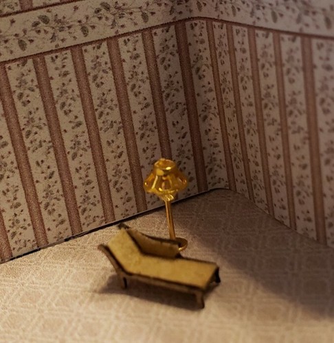 Miniature 144 scale chaise - 1:144,