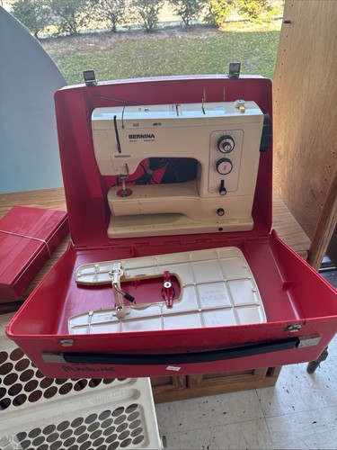 Bernina 830 sewing machine - bernina,