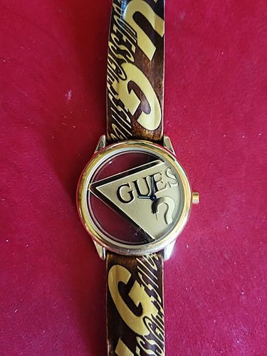 Montre vintage 1997 dore - montre,