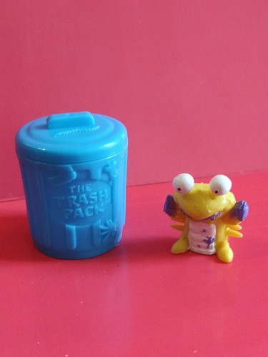 Figurine poubelle bleues the - figurine,