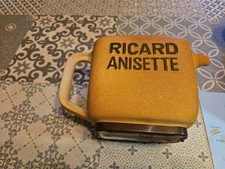 Pichet Ricard anisette en