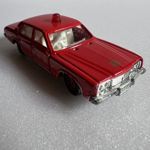 Voiture miniature tomica - voiture, miniature,