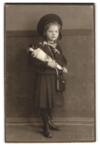 Photographie jeune écolière