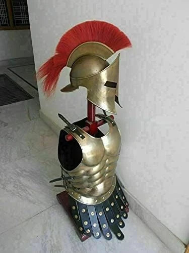 Casque spartiate grec avec