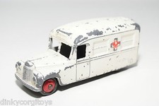 DINKY TOYS 253 DAIMLER