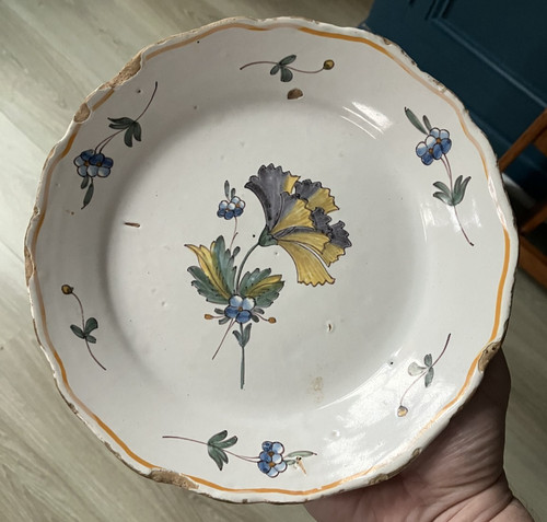 Ancienne belle assiette - ancienne,