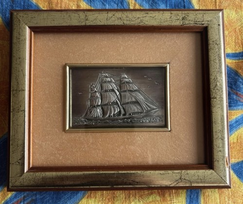 Petit tableau bas relief