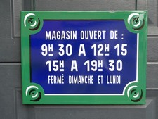 ancienne plaque émaillée MAGASIN OUVERT street enamel sign PARIS art populaire