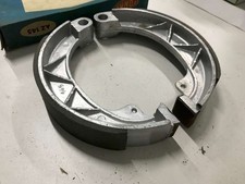 AZ145 Frein Tambour Ganasce 180 X 30 Mm Lambretta Lambro 200 CC (M33)