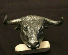 petite tete de taureau boeuf