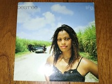 DES'REE - LIFE ( CD SINGLE 2 TITRES  ) - C5 -