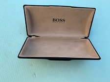 Etui HUGO BOSS intérieur velours pour lunettes de soleil ou vue