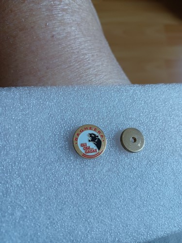 Insigne boutonniere vis - insigne, de
